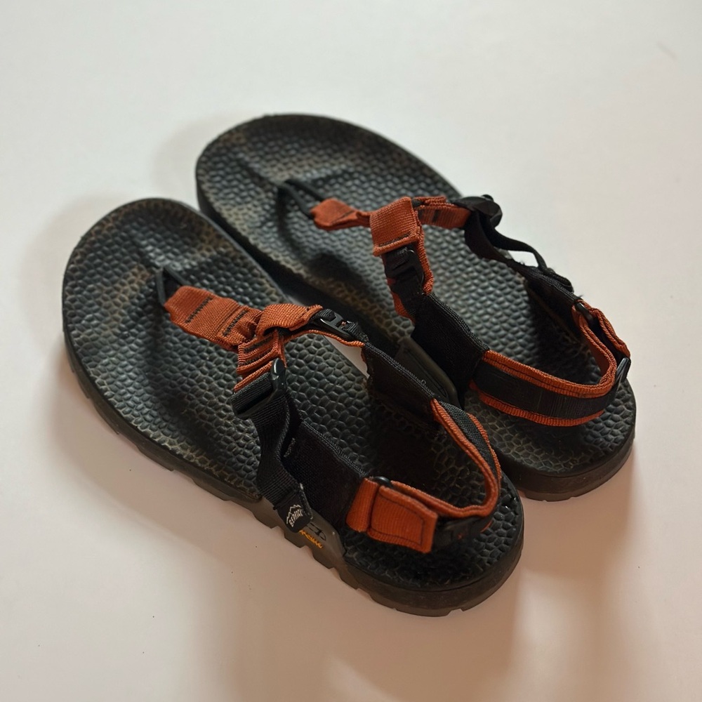 Bedrock Cairn Evo PRO Sandals with t-shirt and stickers - Picture 2 of 11